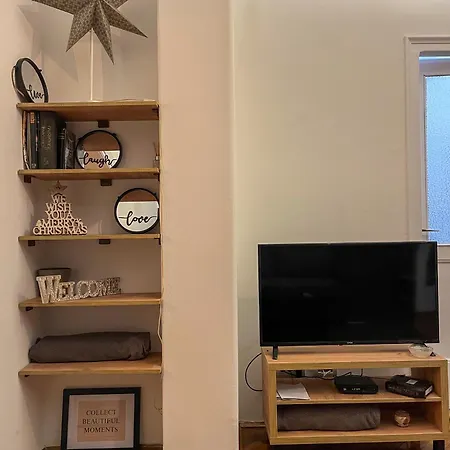 Lägenhet Two Bedroom Near Slavija Square Belgrad