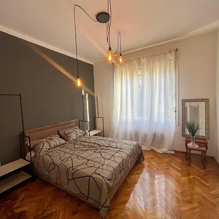 Two Bedroom Near Slavija Square Belgrado